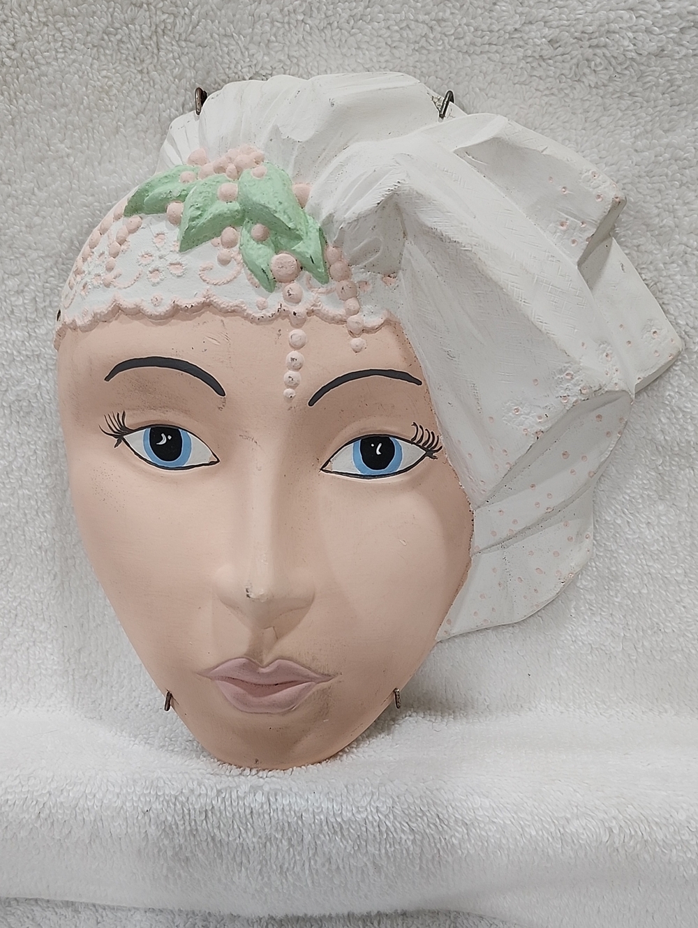 VINTAGE 1980s CERAMIC WALL ART MASK